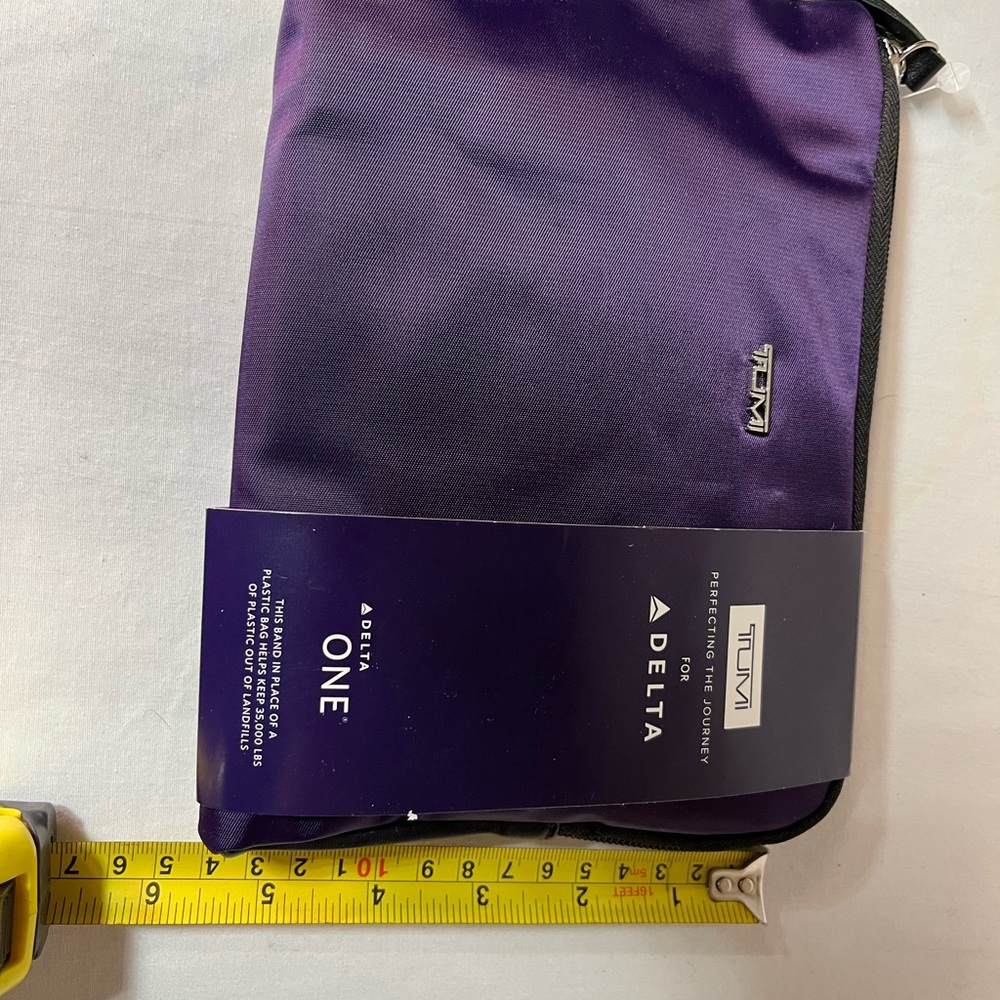 TUMI Purple Travel Pouch - Picture 4 of 4